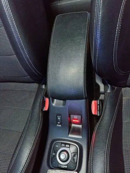 Renault Megane 2012 - 16