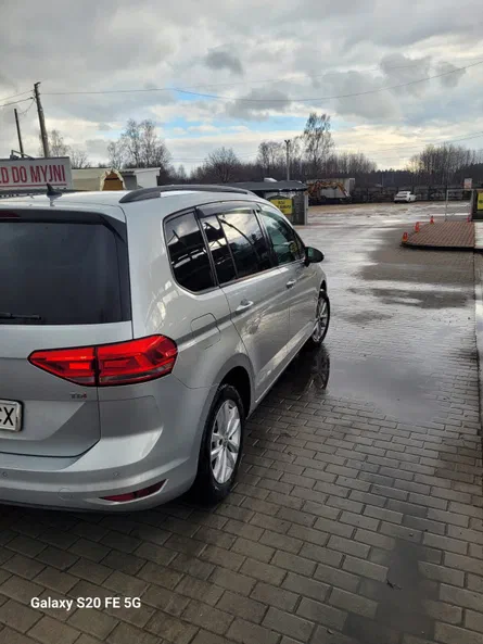 Volkswagen Touran 2016