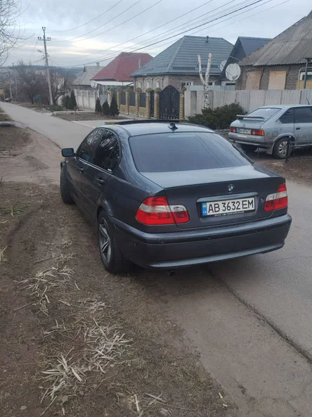 BMW 3 серія 2002 - 5
