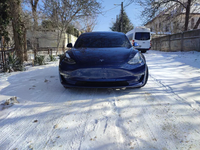 Tesla Model 3 2021