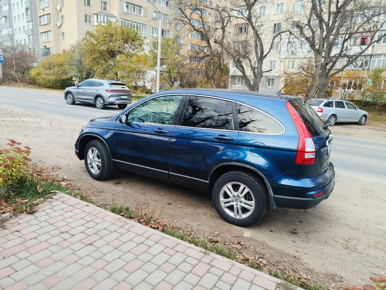 Honda CR-V 2010 - 9