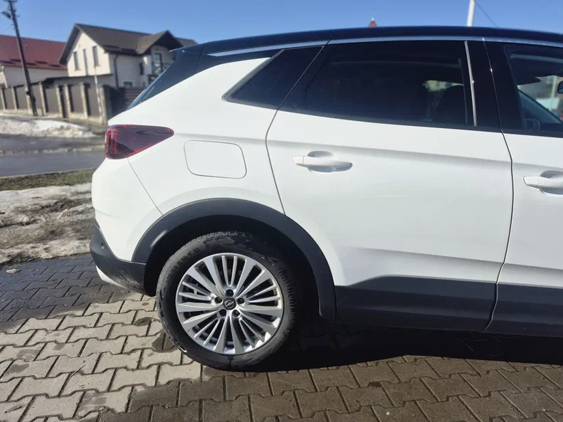 Opel Grandland 2019 - 33