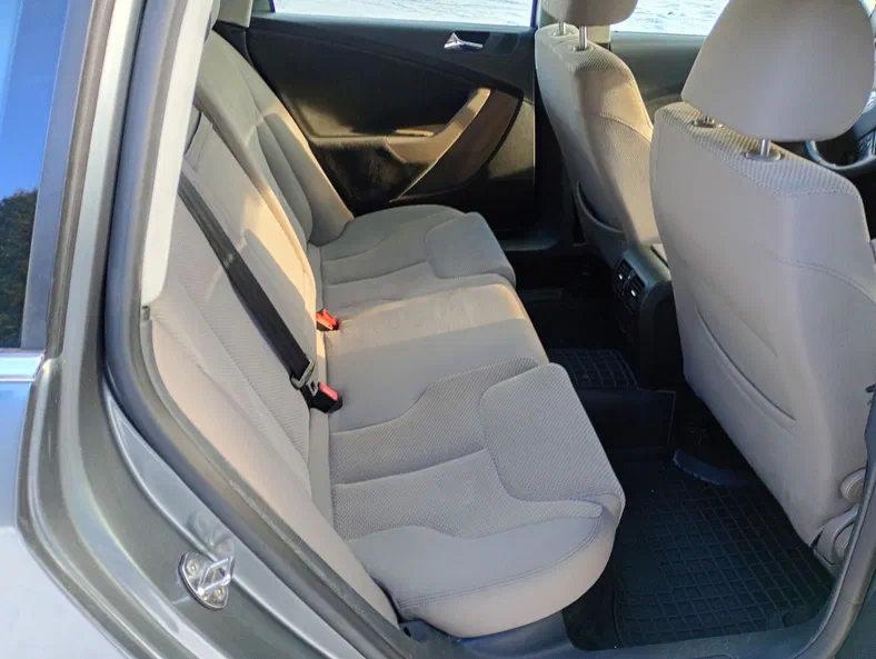 Volkswagen Passat 2008 - 5