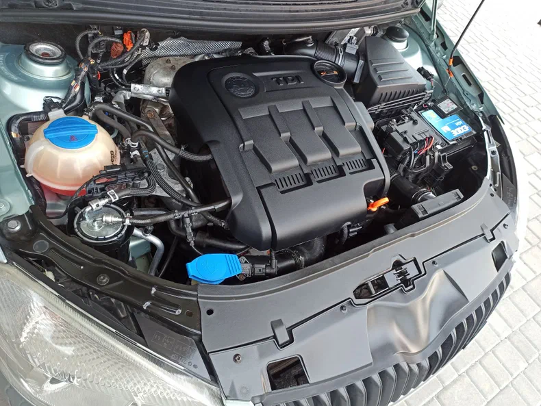 Skoda Fabia 2011 - 6