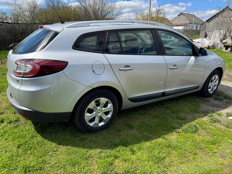 Renault Megane 2010 - 3
