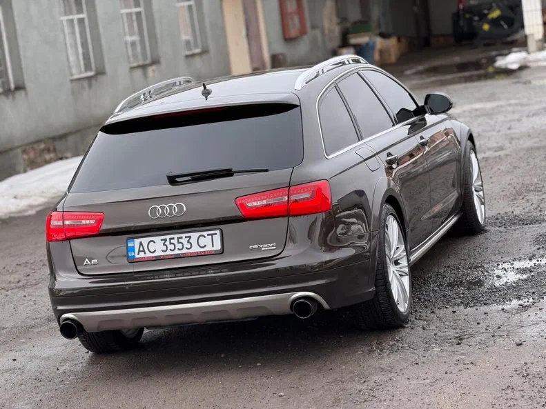 Audi A6 allroad 2012 - 11