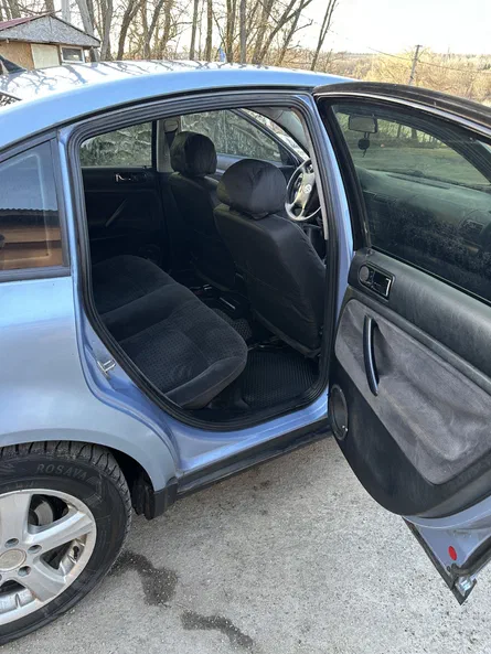 Volkswagen Passat 1998 - 8