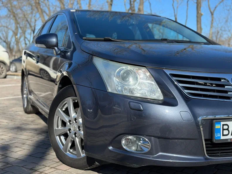 Toyota Avensis 2008 - 12