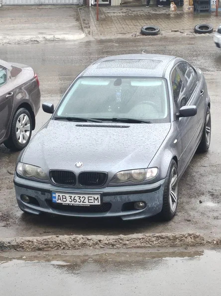 BMW 3 серія 2002 - 6