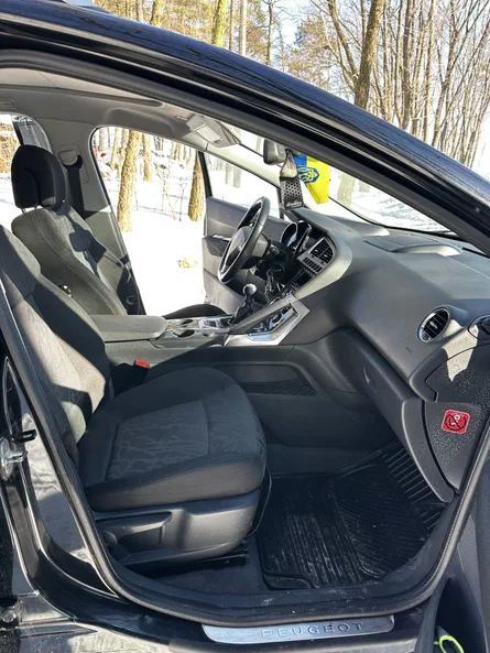 Peugeot 3008 2011 - 8