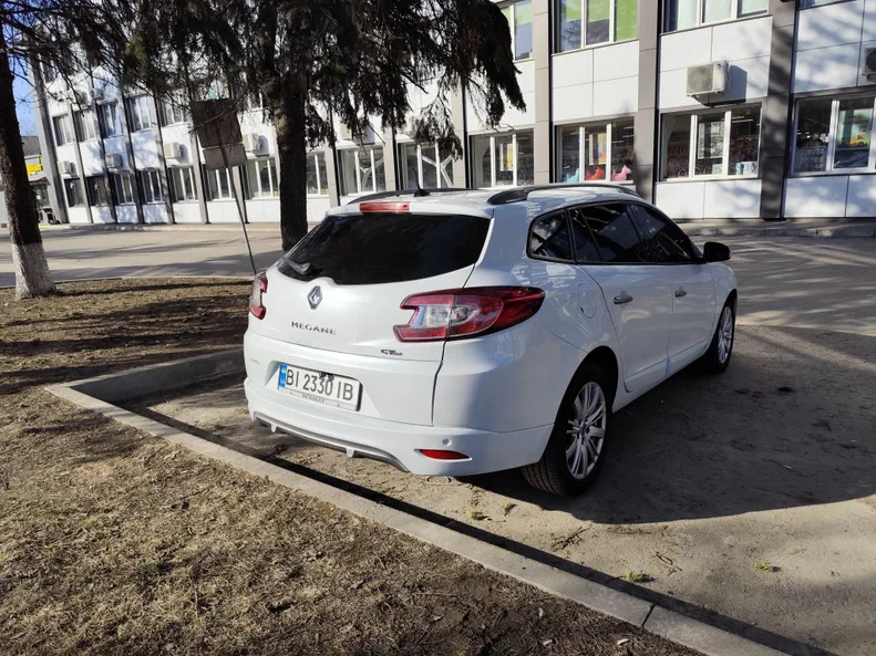 Renault Megane 2012 - 6