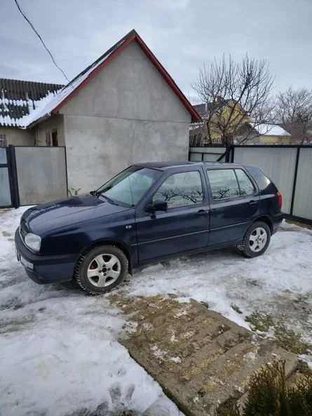 Volkswagen Golf 1996