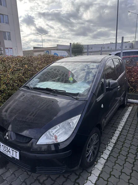 Mitsubishi Colt 2006