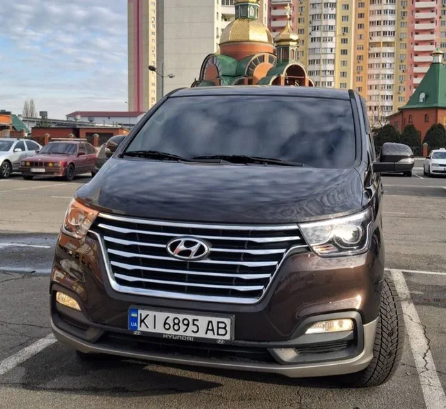 Hyundai Grand Starex 2018