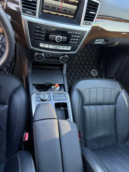 Mercedes-Benz GL-Клас 2015 - 15