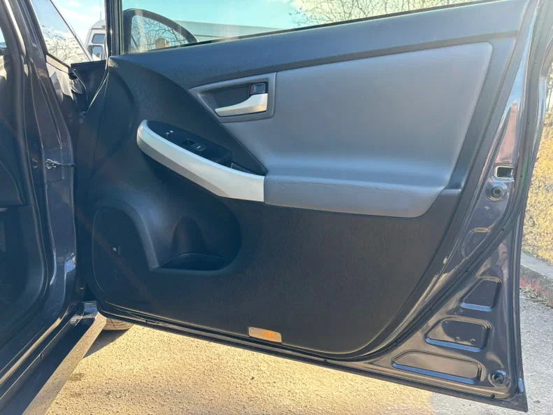 Toyota Prius 2014 - 6