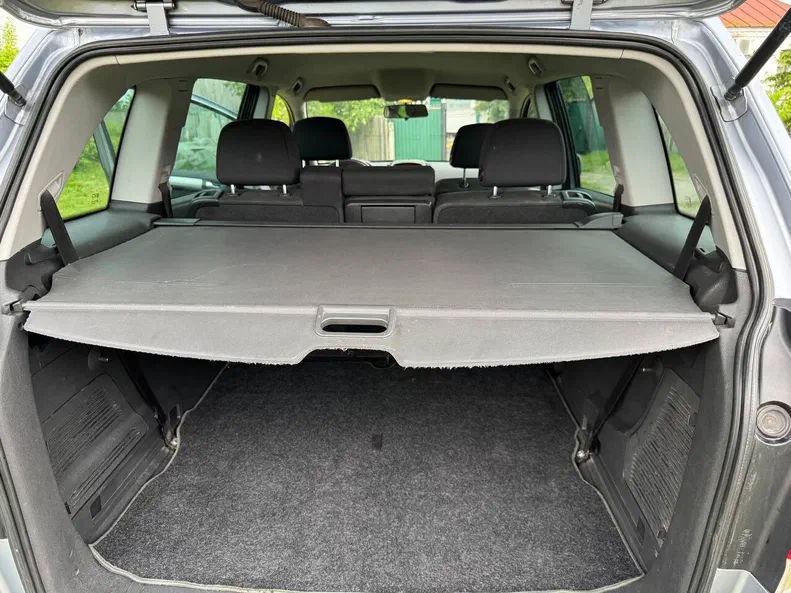Opel Zafira 2010 - 14