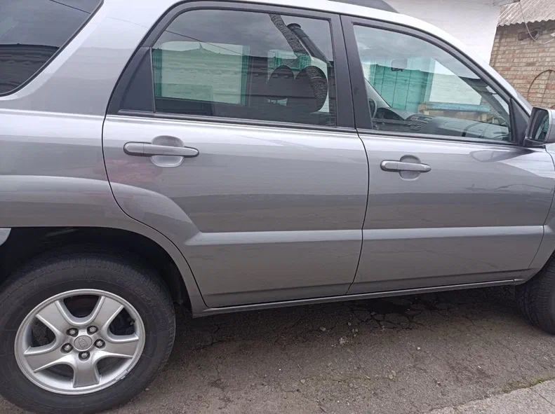 Kia Sportage 2007 - 9
