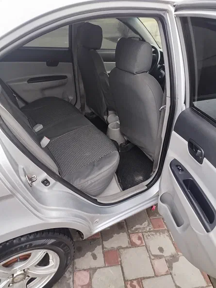 Hyundai Accent 2008 - 15