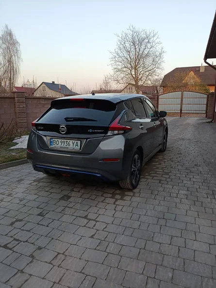 Nissan Leaf 2019 - 5