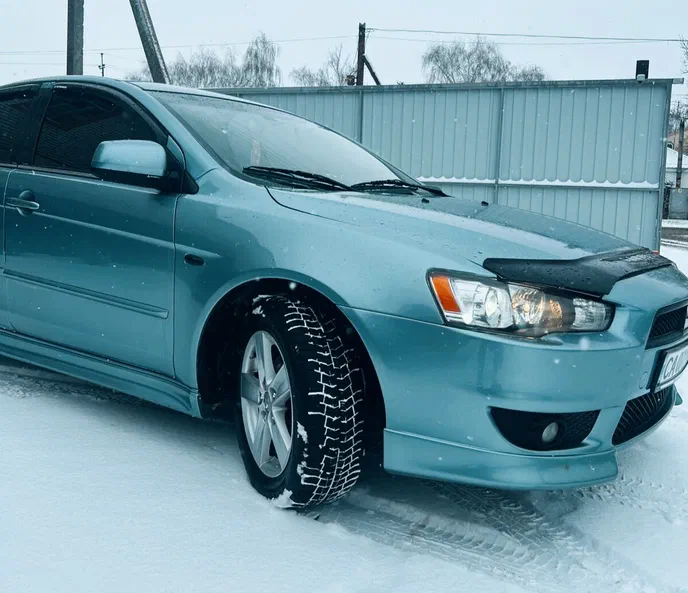 Mitsubishi Lancer 2008 - 3