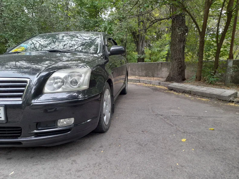 Toyota Avensis 2003 - 10