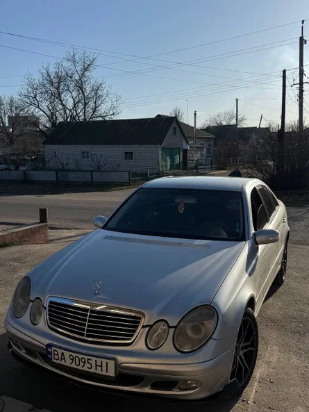Mercedes-Benz E-Класс 2002