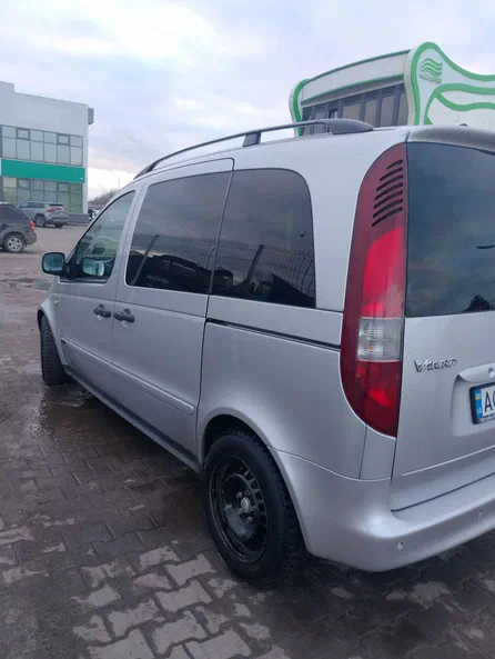 Mercedes-Benz Vaneo 2004 - 5