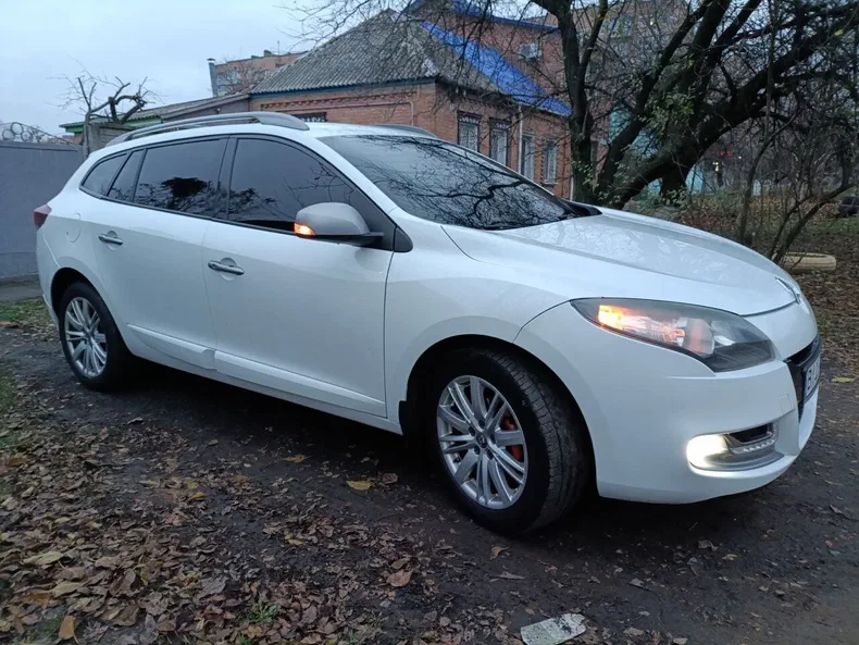 Renault Megane 2012 - 5