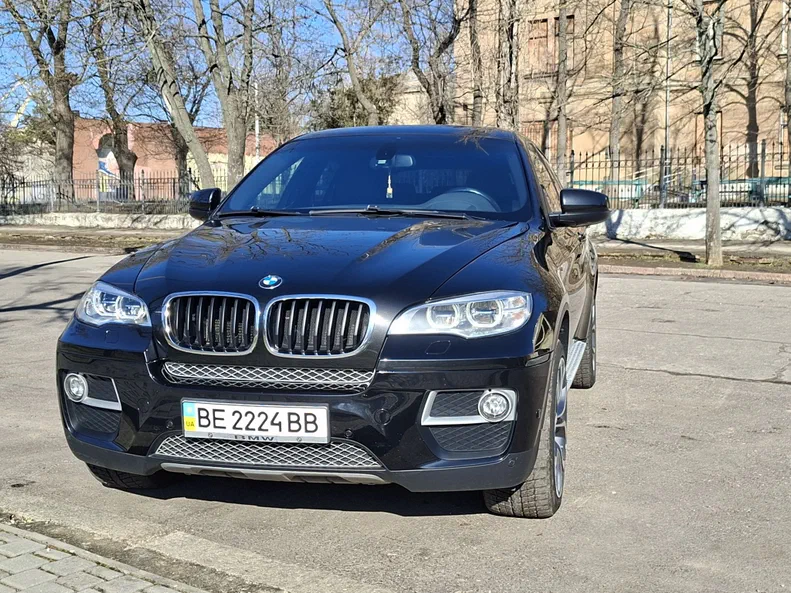 BMW X6 2013