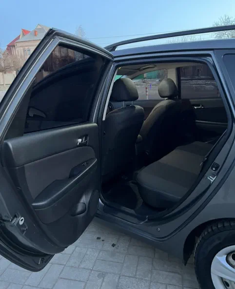 Hyundai i30 2008 - 9