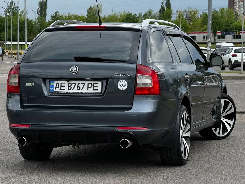 Skoda Octavia 2010 - 13