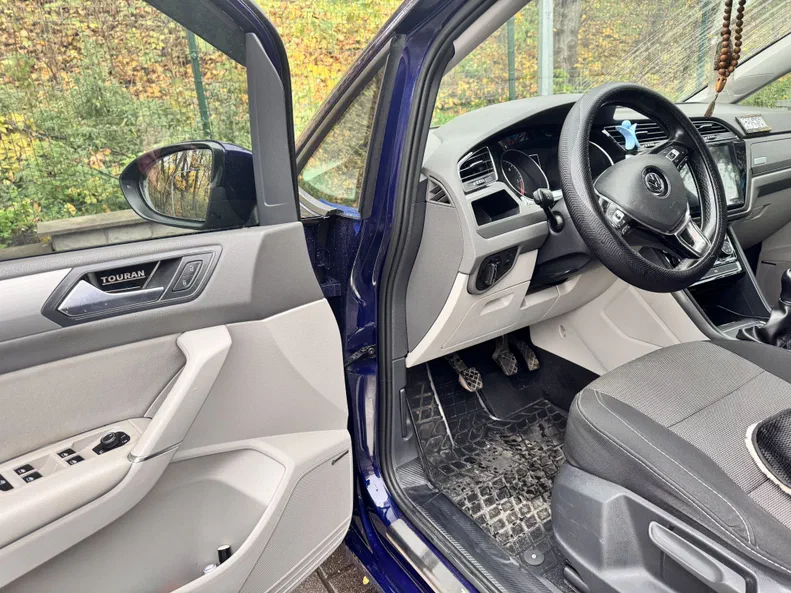 Volkswagen Touran 2015 - 12