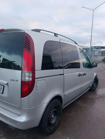 Mercedes-Benz Vaneo 2004 - 8