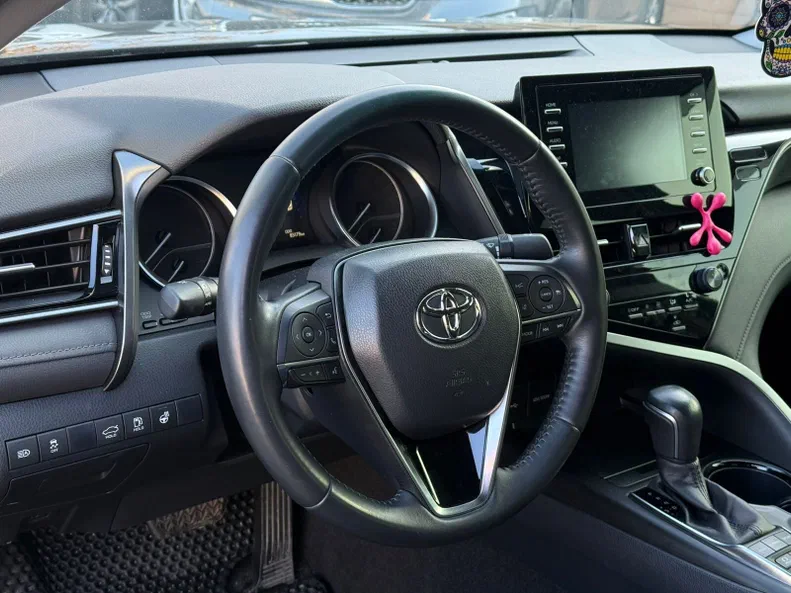 Toyota Camry 2021 - 7