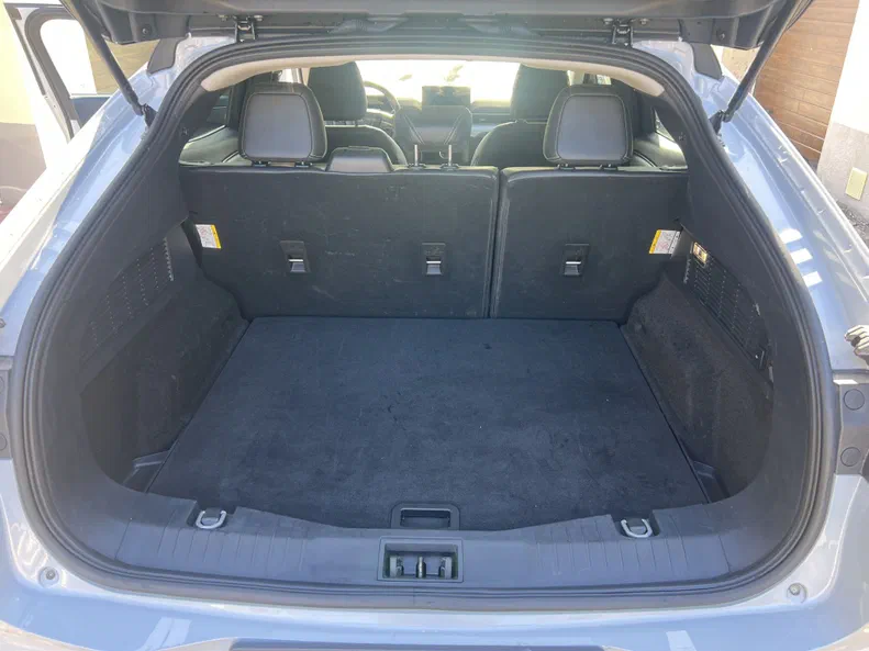 Ford Mustang Mach-E 2023 - 14