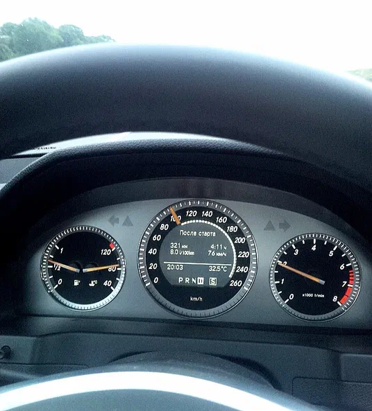 Mercedes-Benz C-Клас 2008 - 8