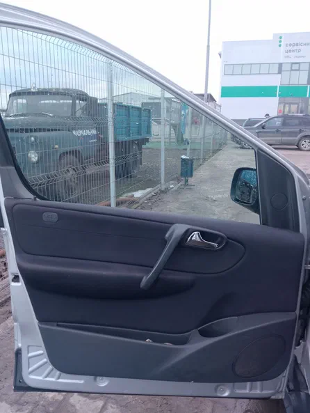 Mercedes-Benz Vaneo 2004 - 17