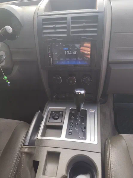 Dodge Nitro 2007 - 14