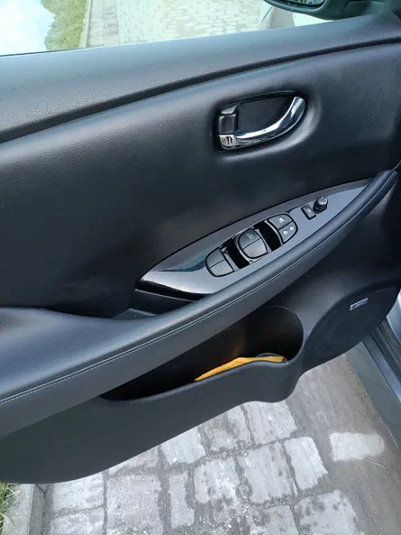 Nissan Leaf 2019 - 10