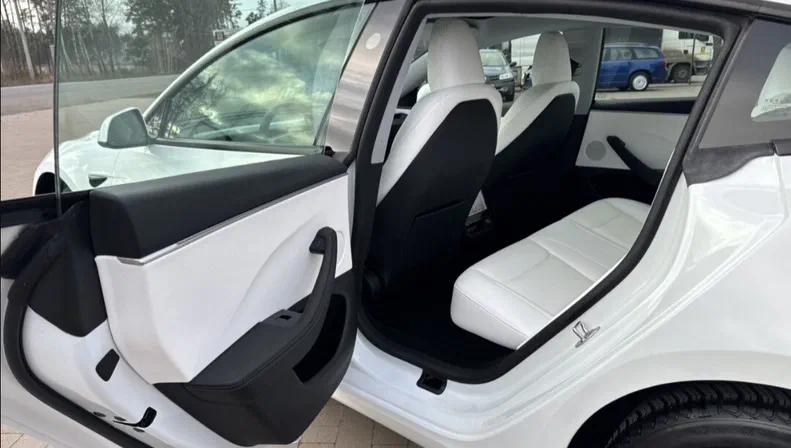 Tesla Model 3 2019 - 5