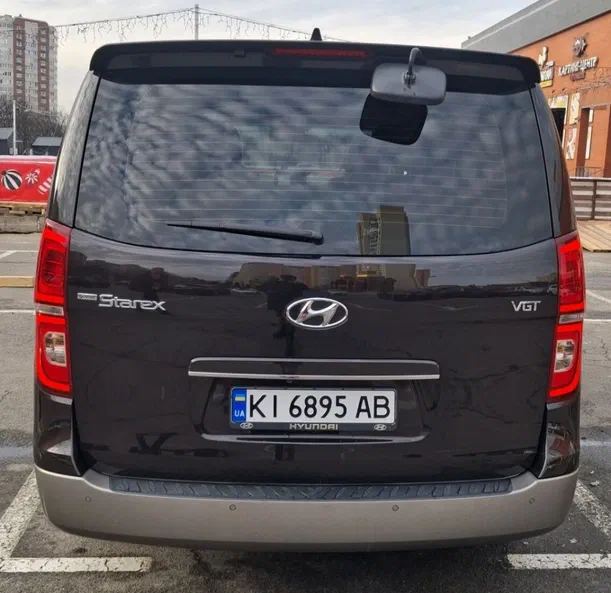 Hyundai Grand Starex 2018
