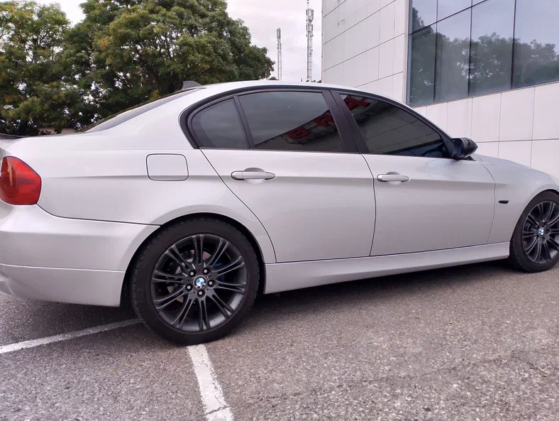 BMW 3 серии 2006