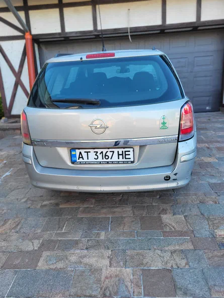 Opel Astra 2006 - 7
