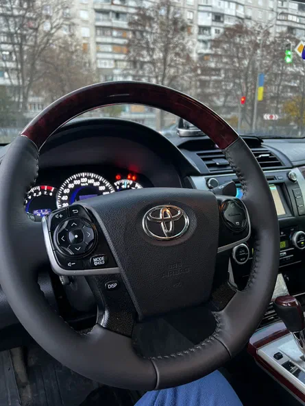 Toyota Camry 2011 - 21