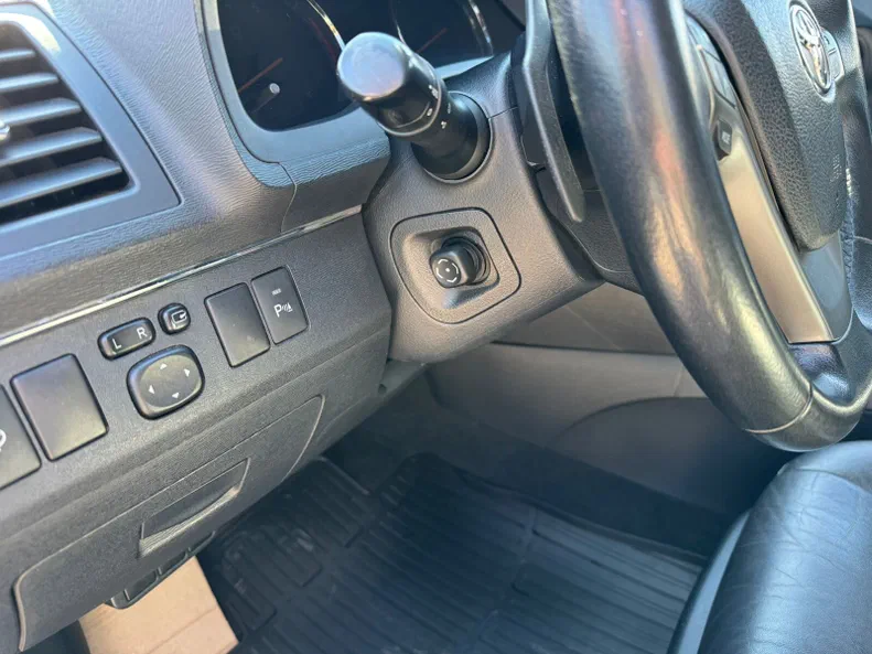 Toyota Avensis 2008 - 10