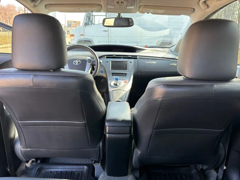 Toyota Prius 2014 - 16