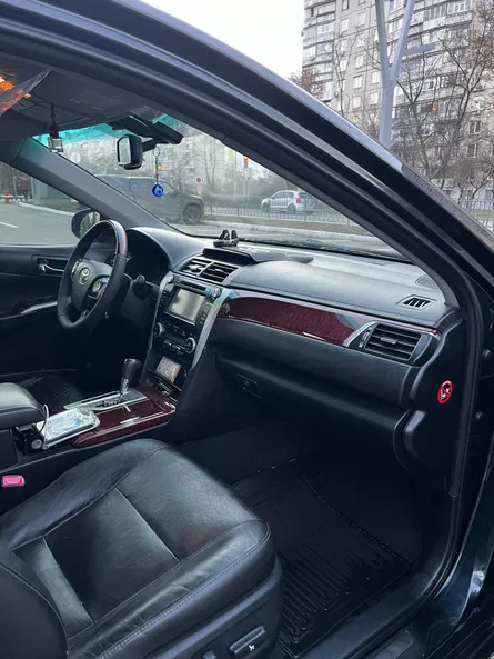 Toyota Camry 2011 - 13