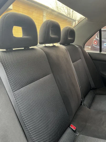 Mitsubishi Lancer 2005 - 6