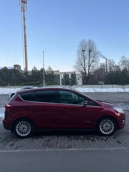 Ford C-MAX 2013 - 18